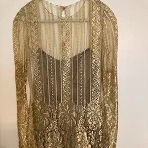 Bill Blass model sample size 4